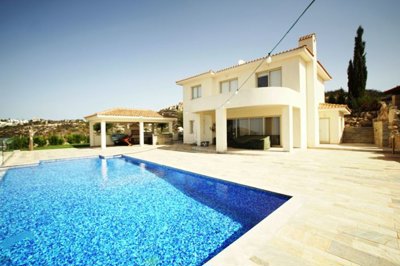 Detached Villa For Sale  in  Tsada