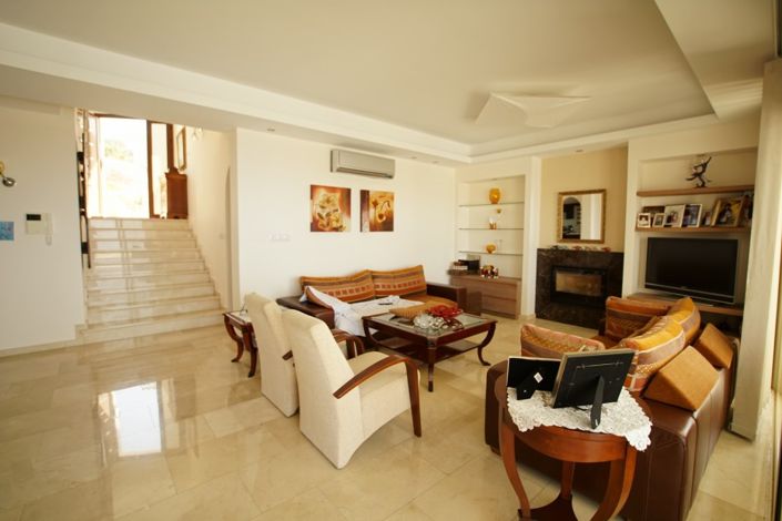 Image No.7-Villa de 6 chambres à vendre à Tsada