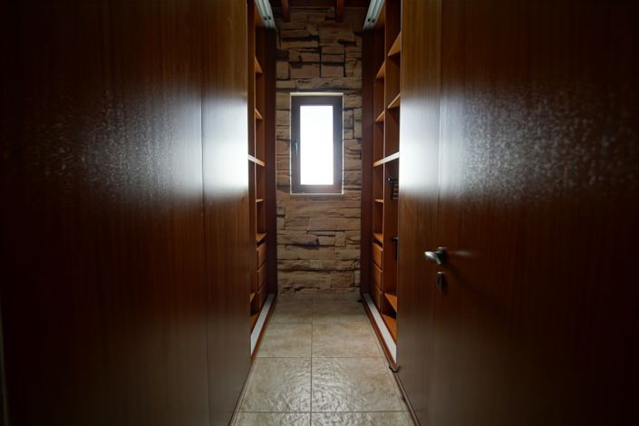 Image No.11-4 Bed Villa for sale