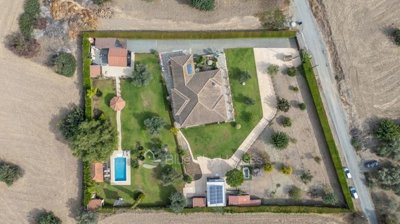 Detached Villa For Sale  in  Moni