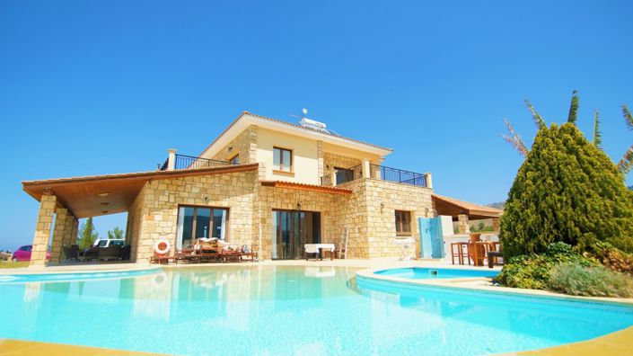 Image No.3-6 Bed Villa for sale