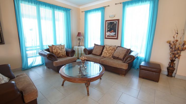 Image No.8-6 Bed Villa for sale