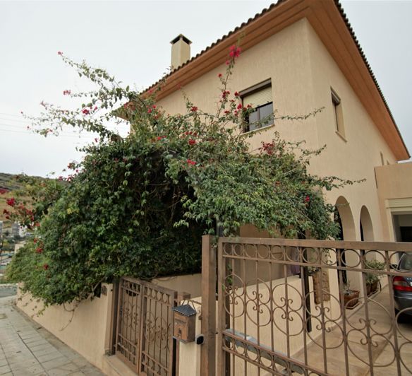 Image No.2-Villa de 4 chambres à vendre à Germasogeia
