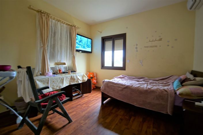 Image No.8-4 Bed Villa for sale