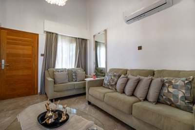 Bungalow For Sale  in  Chloraka