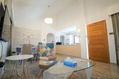 Bungalow For Sale  in  Chloraka