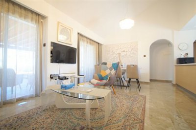 Bungalow For Sale  in  Chloraka