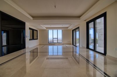 Detached Villa For Sale  in  Panthea