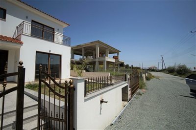 Detached Villa For Sale  in  Eptagoneia
