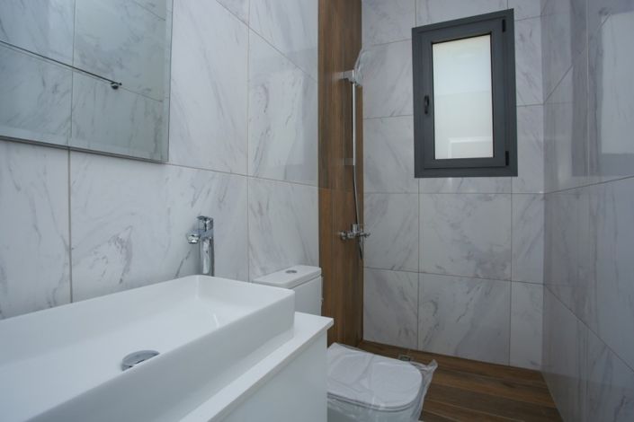 Image No.9-3 Bed Villa for sale