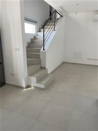 Apartment For Sale  in  Asomatos