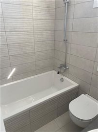 Apartment For Sale  in  Asomatos
