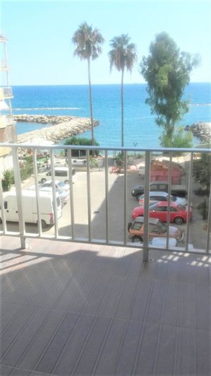 Image No.2-Appartement de 3 chambres à vendre à Potamos Germasogeias