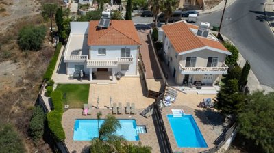 Detached Villa For Sale  in  Chloraka