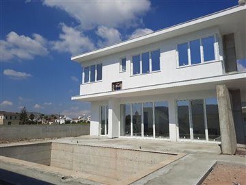 Detached Villa For Sale  in  Pyla