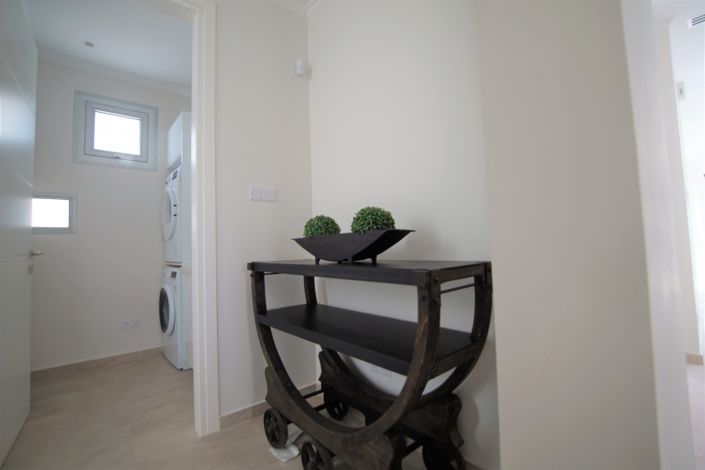 Image No.10-5 Bed Villa for sale