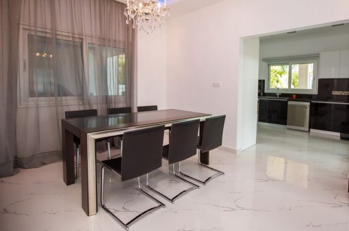 Image No.6-Villa con 4 dormitorios en venta