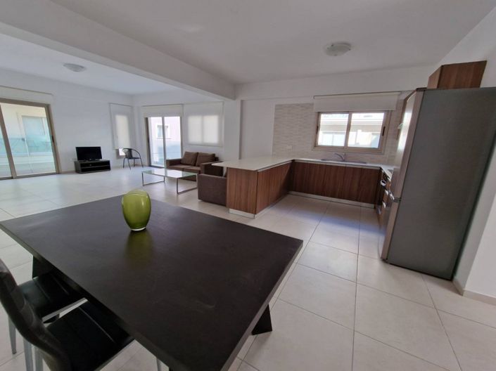 Image No.3-Appartement de 2 chambres à vendre à Larnaca