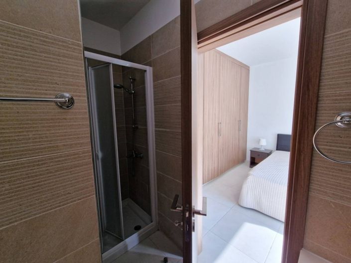 Image No.6-Appartement de 2 chambres à vendre à Larnaca