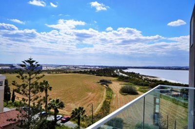 Penthouse For Sale  in  Larnaka - Makenzy
