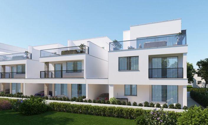 Image No.3-4 Bed Villa for sale