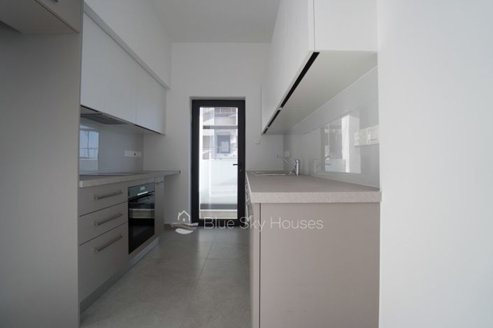 Image No.1-Appartement de 2 chambres à vendre à Agia Fyla