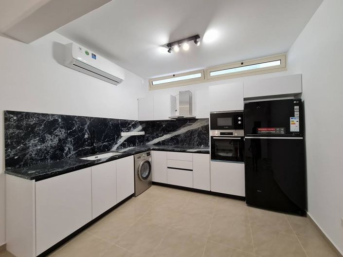 Image No.7-4 Bed Villa for sale