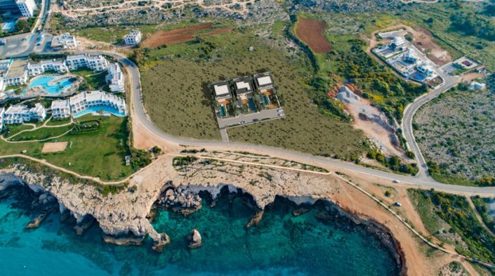 Image No.1-Villa de 5 chambres à vendre à Ayia Napa