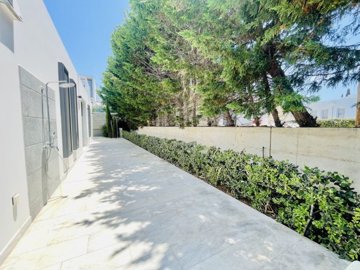 Detached Villa For Sale  in  Kato Paphos