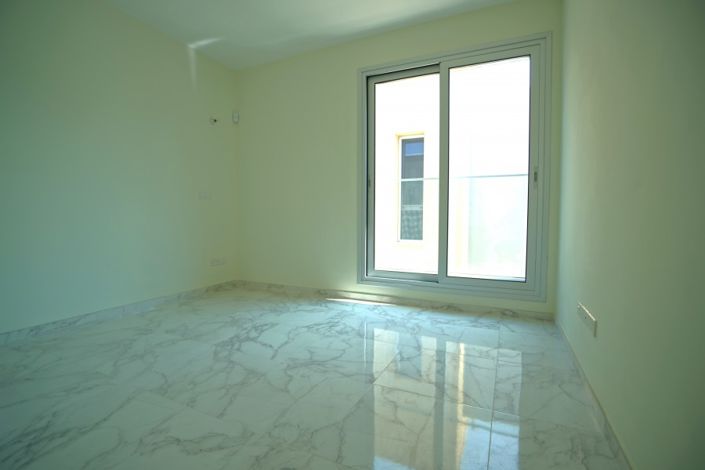 Image No.8-3 Bed Villa for sale