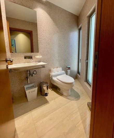 Image No.8-5 Bed Villa for sale