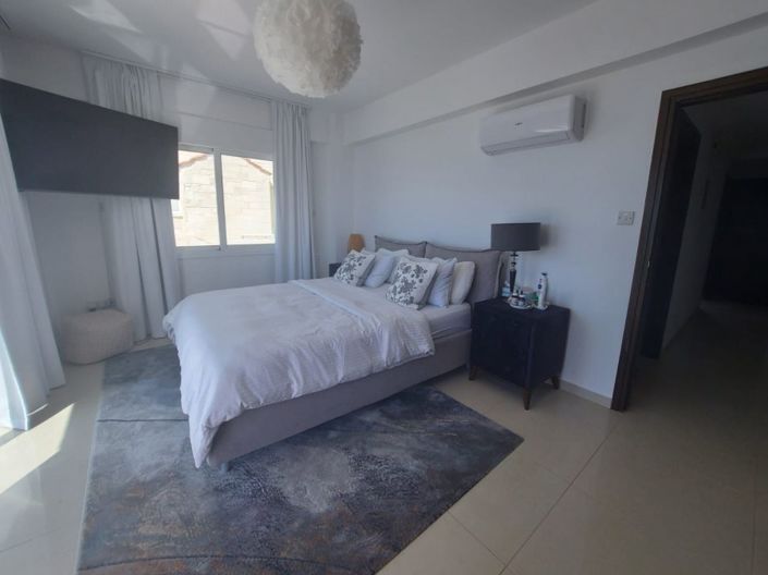 Image No.9-4 Bed Villa for sale