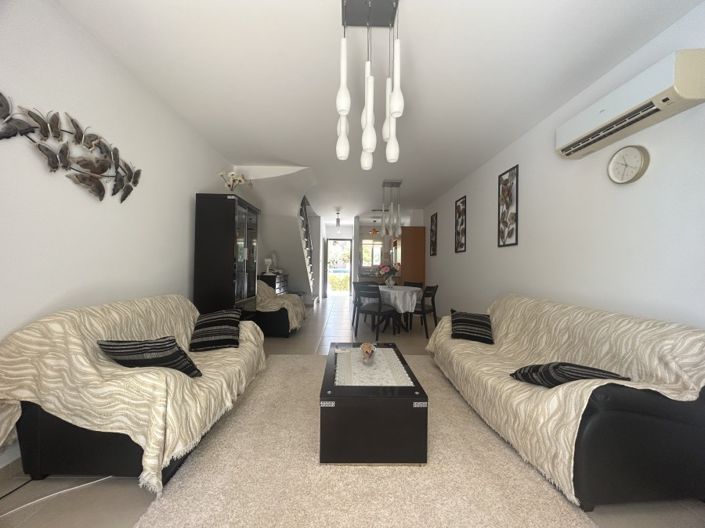 Image No.4-2 Bed Townhouse for sale