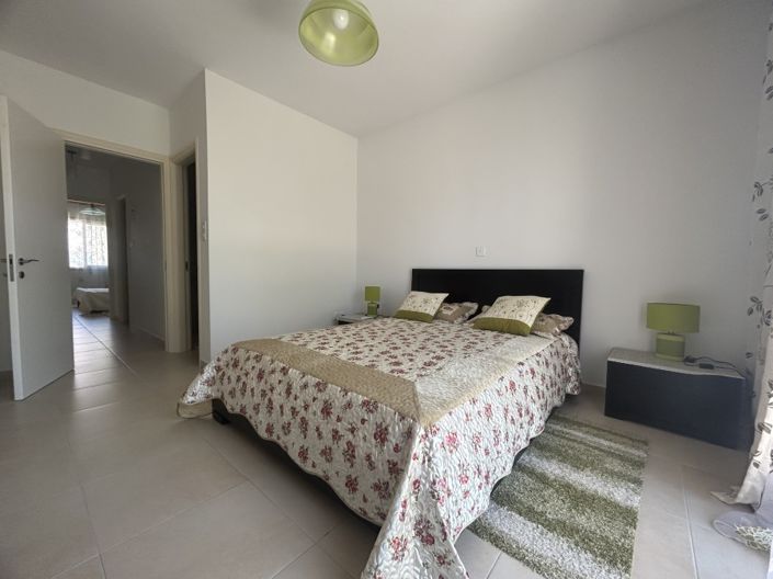 Image No.5-2 Bed Townhouse for sale