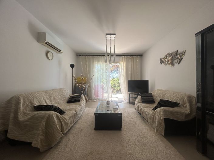 Image No.8-2 Bed Townhouse for sale