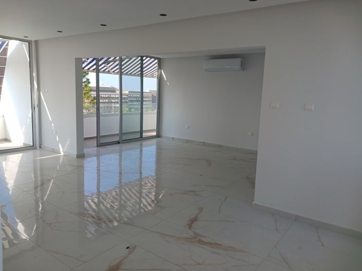 Image No.2-3 Bed Apartment for sale