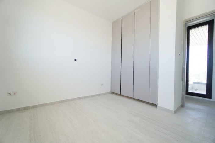 Image No.7-2 Bed Penthouse for sale