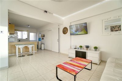 Apartment For Sale  in  Chloraka