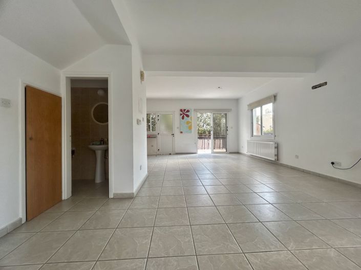 Image No.4-4 Bed Villa for sale