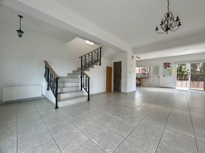 Image No.6-Villa de 4 chambres à vendre à Anavargos