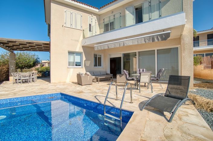 Image No.2-3 Bed Villa for sale