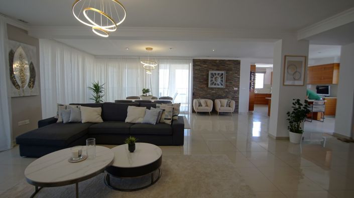Image No.3-Penthouse de 2 chambres à vendre à Agia Fyla