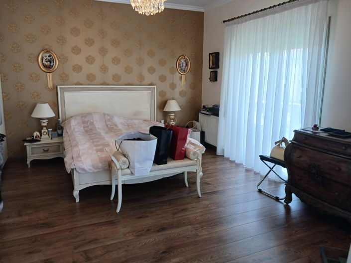 Image No.9-5 Bed Villa for sale