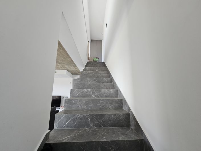 Image No.11-4 Bed Villa for sale