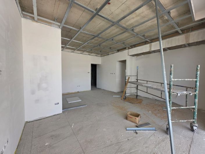 Image No.8-3 Bed Apartment for sale