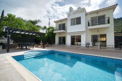 Detached Villa For Sale  in  Pissouri