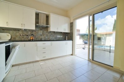 Detached Villa For Sale  in  Pissouri