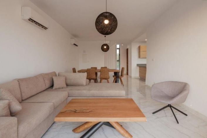 Image No.7-3 Bed Villa for sale