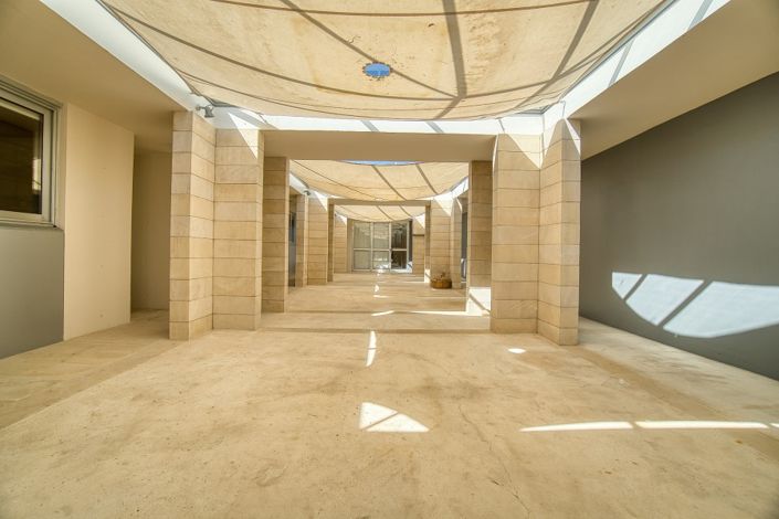 Image No.5-4 Bed Villa for sale