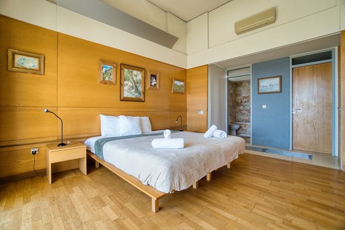 Image No.8-4 Bed Villa for sale